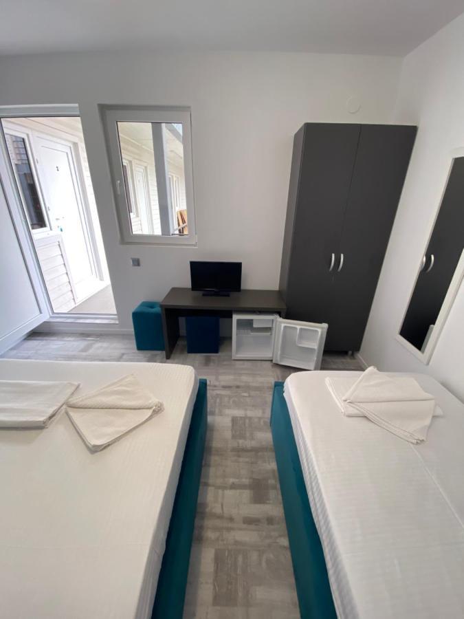 Vila Yanis Vama Veche Exterior photo