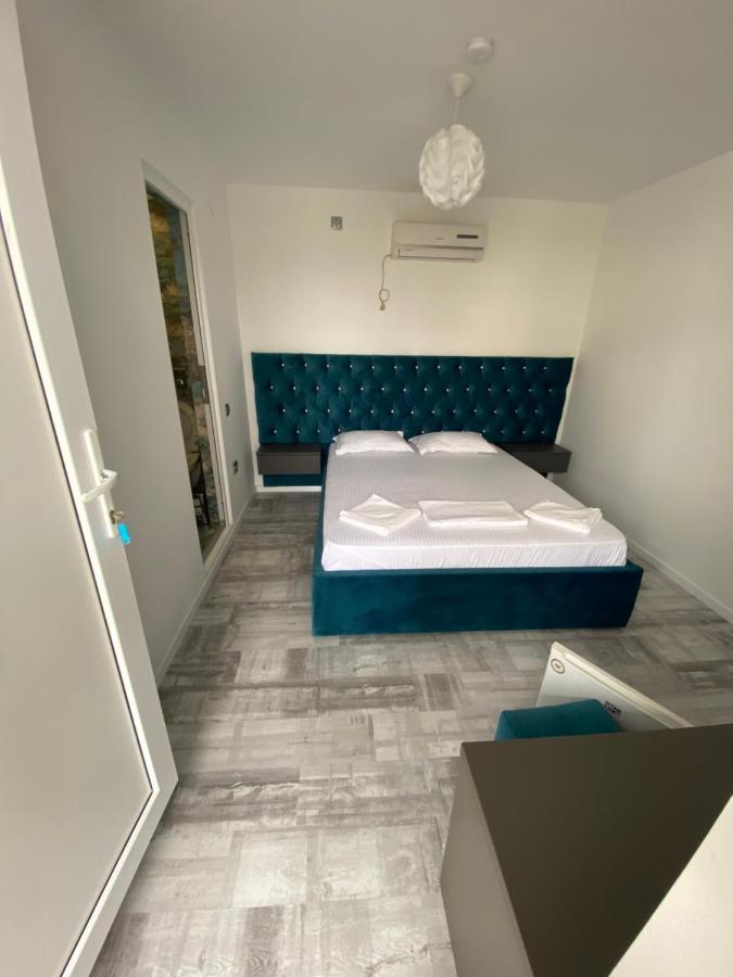 Vila Yanis Vama Veche Exterior photo